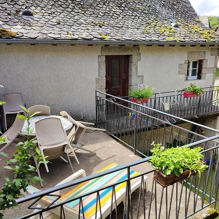 Maison Charmante A Florentin La Capelle Avec Jardin Et Vue Montagne Eksteriør bilde