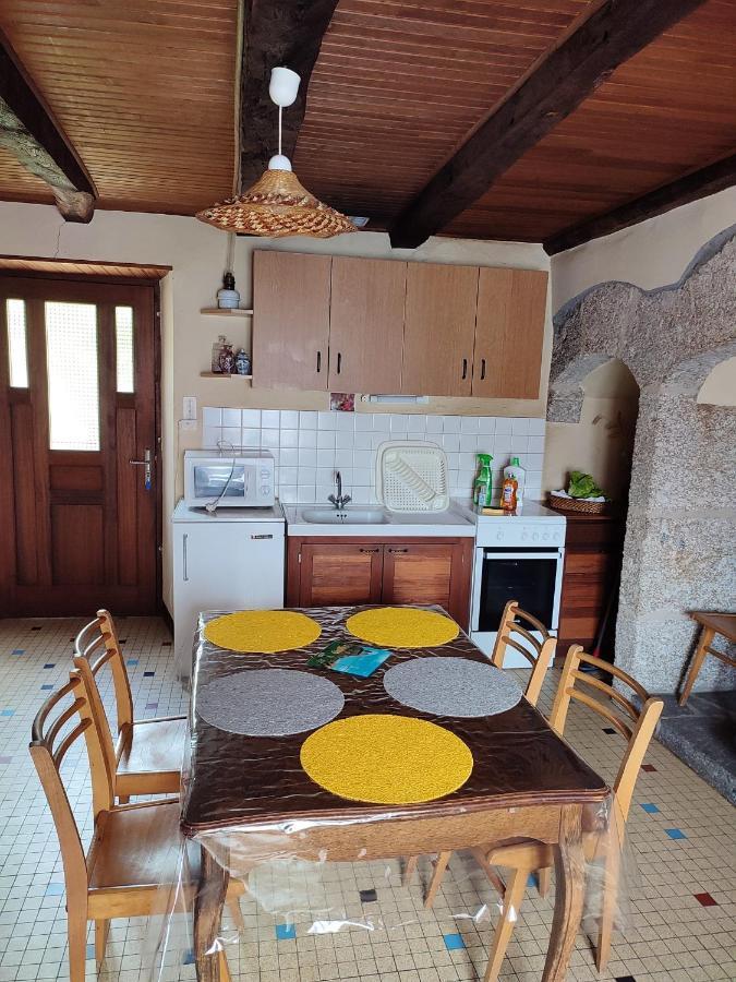 Maison Charmante A Florentin La Capelle Avec Jardin Et Vue Montagne Eksteriør bilde
