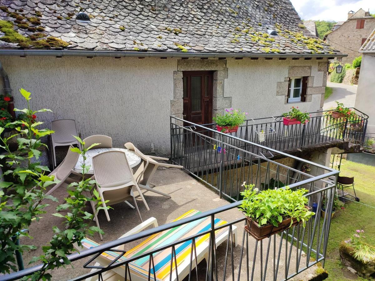 Maison Charmante A Florentin La Capelle Avec Jardin Et Vue Montagne Eksteriør bilde